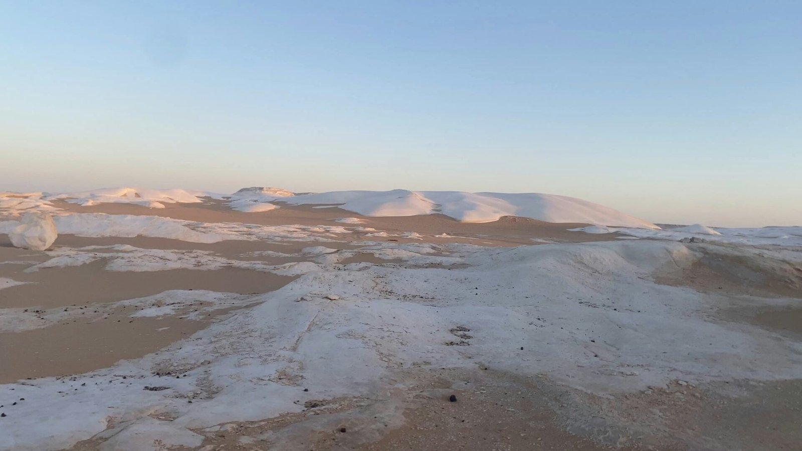 Chalky limestone formations in the White Desert